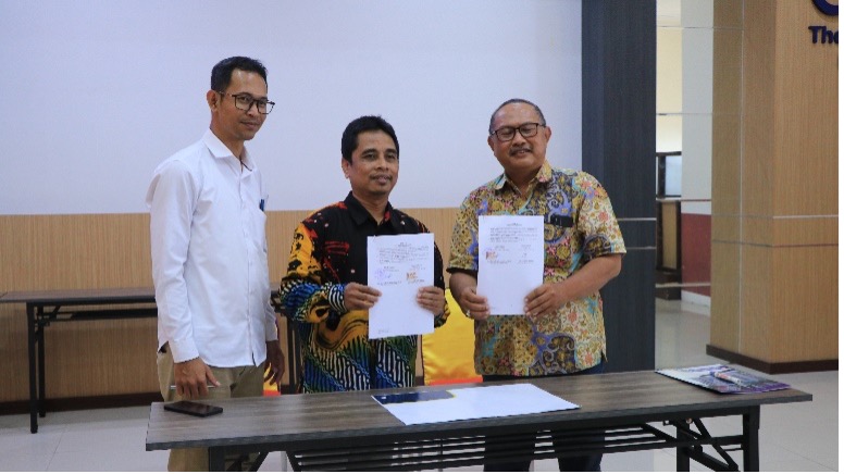 BUILDING SYNERGY IN ACHIEVING KEY PERFORMANCE (IKU), SOCIAL STUDIES PROGRAM, FIS, UM SIGNING MOA WITH SOCIAL STUDIES PROGRAM, FISHIPOL, UNY